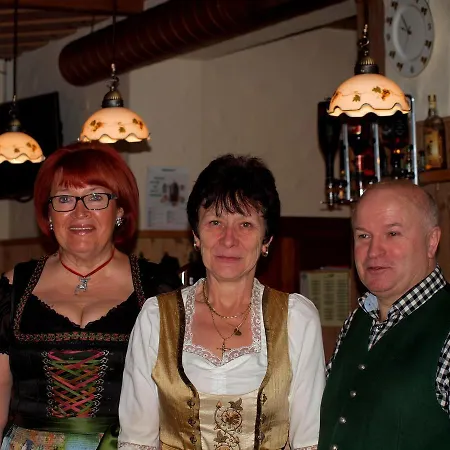 Zum Schiffmeister Hotel 3*